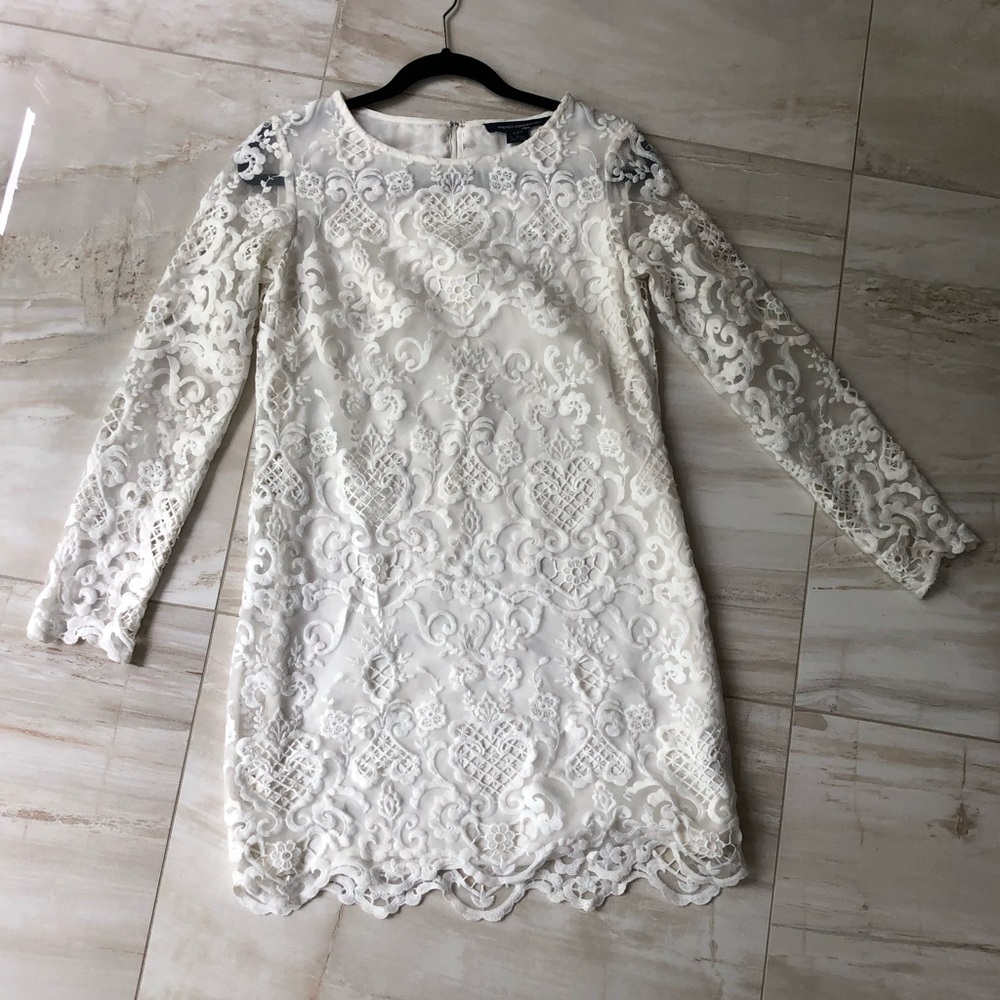 FRENCH CONNECTION WHITE LACE DRESS